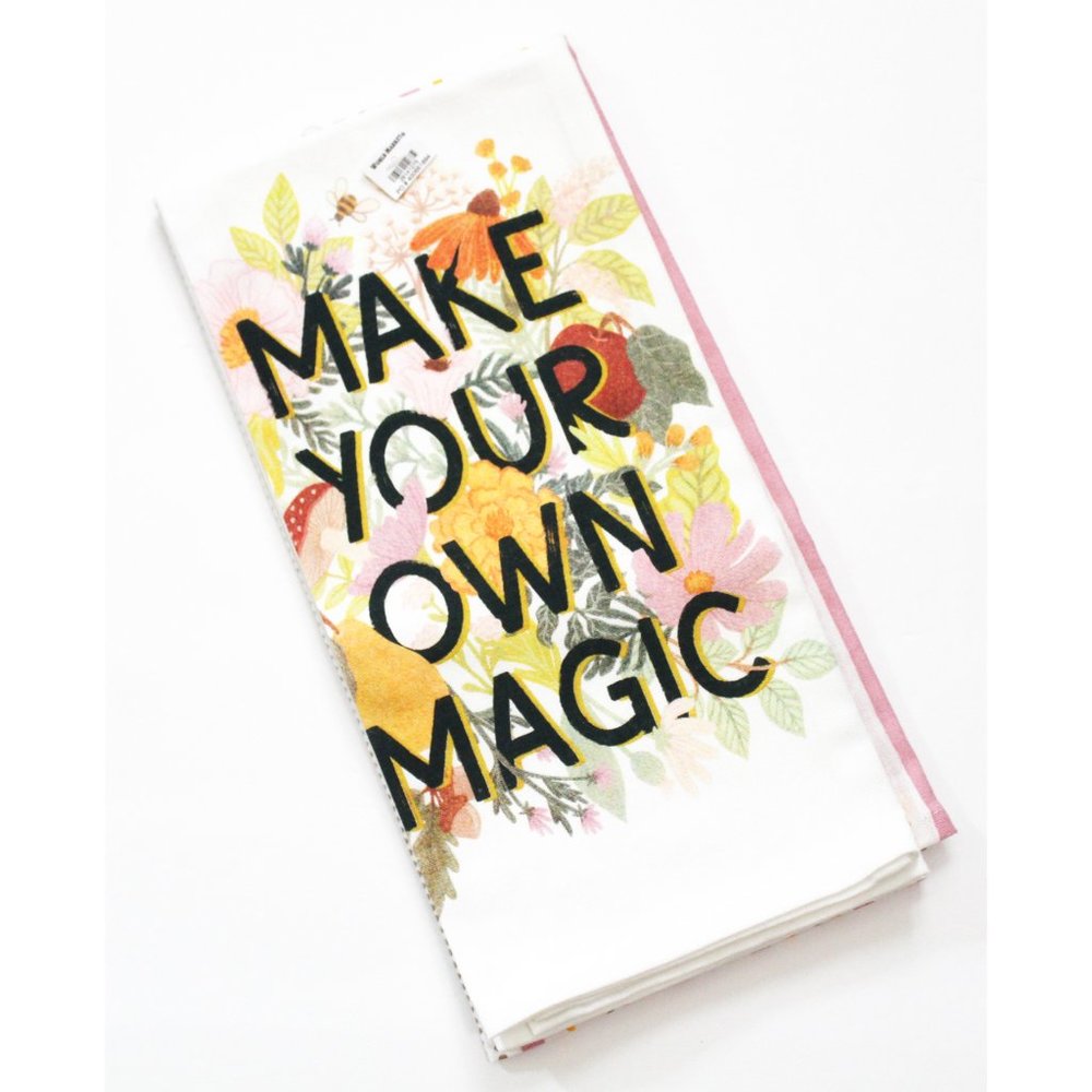 NWT "Make your own magic" set of 2 tea towels
